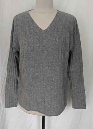 Сірий пуловер в рубчик меріно шерсть/ кашемір