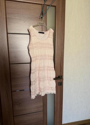 Нарядное стильное платье сарафан майка- платье персиковое нюдовое размер с-м кружево ажурное3 фото