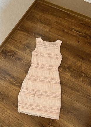 Нарядное стильное платье сарафан майка- платье персиковое нюдовое размер с-м кружево ажурное5 фото