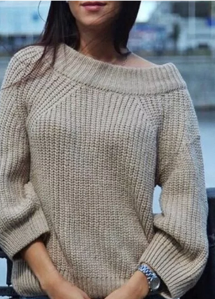 Теплый женский свитер с открытыми плечами, вязка