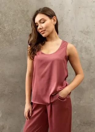 Шелковая майка оверсайз кроя прямая майка из шелка