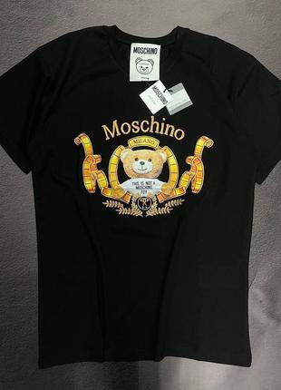 Жіноча футболка moschino