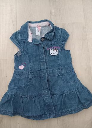 Джинсова сукня ( плаття)  hello kitty 74 розміру в ідеальному стані для маленької принцеси