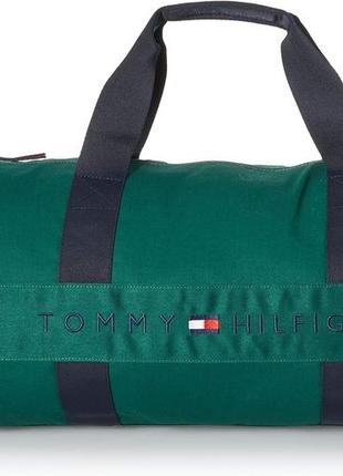 Спортивная сумка Tommy hilfiger. оригинал. куплена в сша