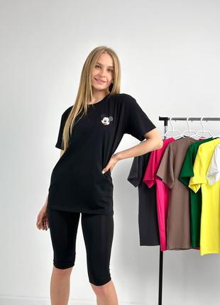 Жіночий спортивний комплект костюм двійка футболка з велосипедками з мікродайвінгу