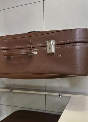 Винтажный кожаный чемодан саквояж3 фото