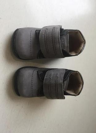 Новые детские ботинки ортопедические chicco 18 размер демисезонные