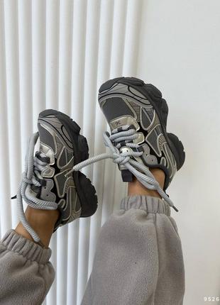 Распродажа 🏷 кроссовки с сеткой на массивной подошве в стиле balenciaga
