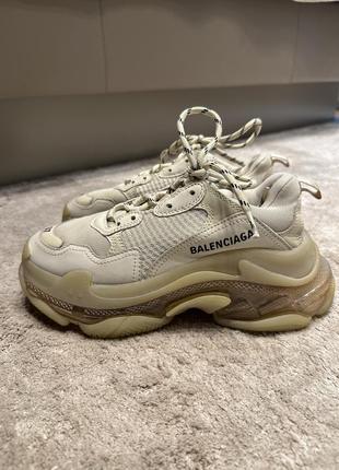 Кросівки balenciaga оригінал4 фото