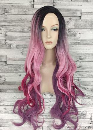 5603 перука з проділом рожевий із фіолетовим із темним корінням хвилястий 80 см