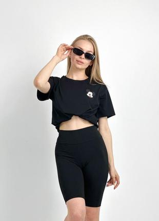 Жіночий спортивний комплект костюм двійка футболка з велосипедками в рубчик