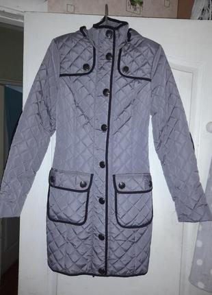 Куртка деми на бедерной подкладке, размер 44-46.