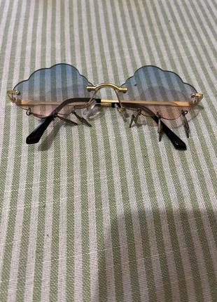 Очки «грозовые облака»