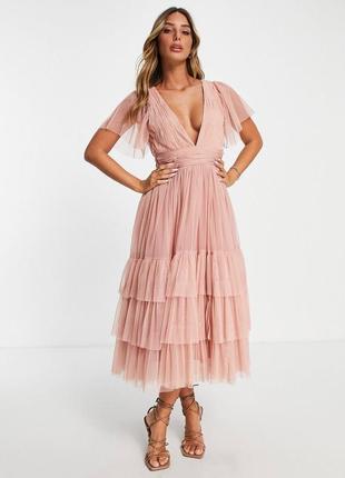 Розовое платье из тюля с v-образным вырезом lace & beads bridesmaid madison