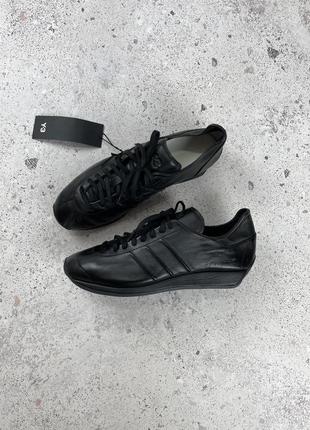 Adidas y-3 yohji yamamoto country triple black кросовки оригінал