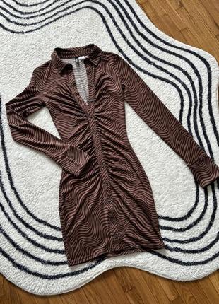 Стильное облегающее платье divided (h&m)