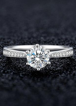 Серебряное кольцо с бриллиантом муассанитом 1 ct. муассанит