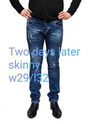 Skinny джинси синього кольору р.28-30, пот 44 см ***
