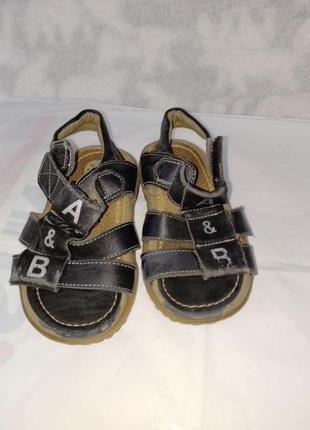 Сандалии на мальчика tongge размер 23