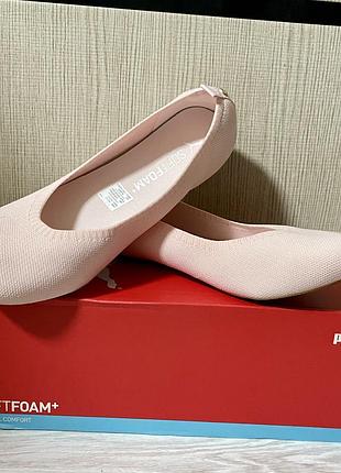 Шикарні нові балетки puma