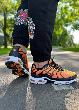 Кросівки nike air max tn plus black/orange