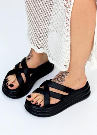 Черные шлепанцы6 фото