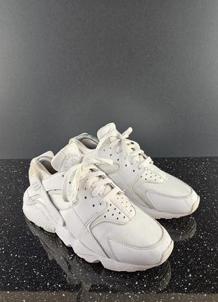 Кроссовки nike air huarache. размер 41