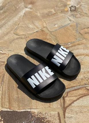 Жіночі шльопанці nike benassi black white | smb4 фото