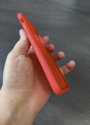 Чехол на iphone x/xs плотный силикон, плетение, красный4 фото