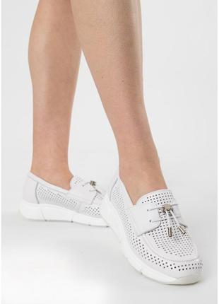 Туфлі жіночі білі літні 2470т