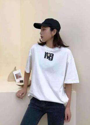 Белая футболка хлопковая футболка женская оверсайс wang  стильная футболка