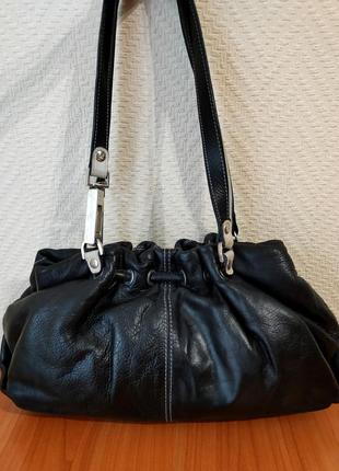 Blumarine чорна шкіряна жіноча сумка