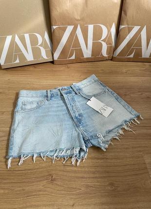 Супер стильные джинсовые шорты со стразами zara new original