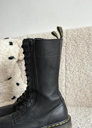 Оригинальные высокие dr.martins3 фото
