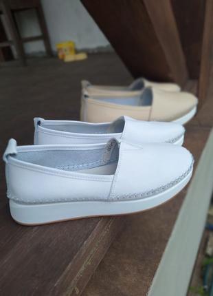 Мокасины из натуральной кожи