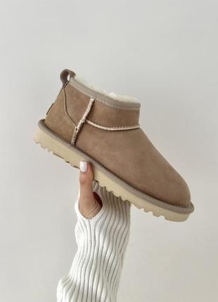 Зимние женские ботинки ugg premium ultra mini sand suede premium