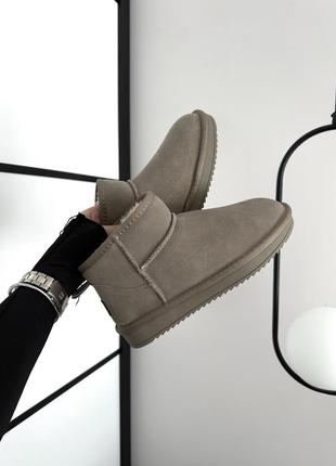 Зимние женские ботинки ugg ultra mini sand suede 💛