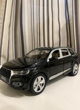 Машинка 1:24 audi q7 auto expert el 5263
