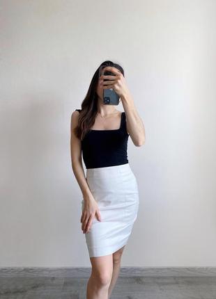 Базовая юбка h&amp;m белая молочная офисная деловая карандаш мини женская