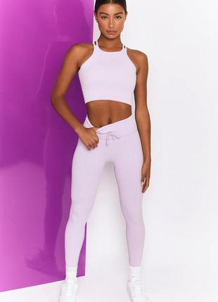 Спортивний костюм у рубчик (топ та легінси) фіолетового кольору, розмір m