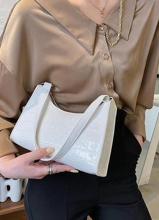Модна біла молочна сумка стильна жіноча сумочка арт 3070