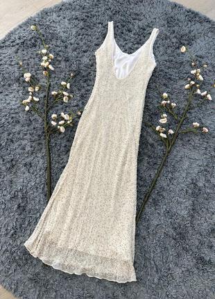 Шелковое платье с бисером