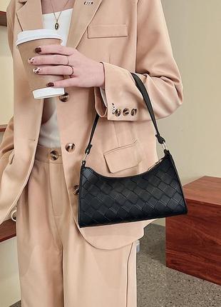 Модна чорна стильна сумка жіноча сумочка арт 3131