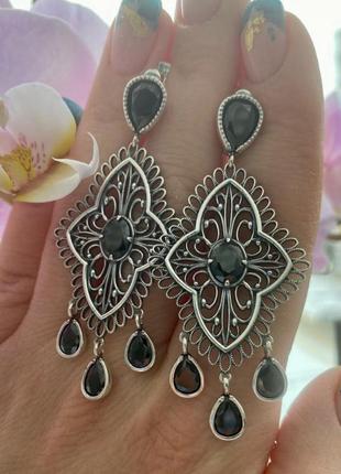 Серебряные серьгикрестиная