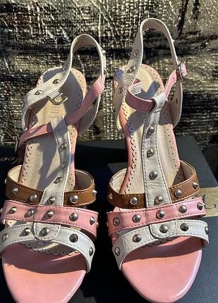 Босоніжки р.39-40