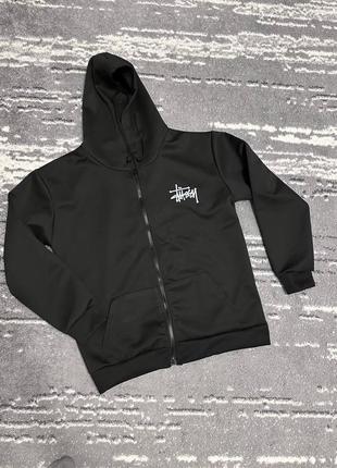 Спортивная кофта