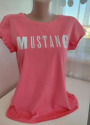 Рожева футболка mustang