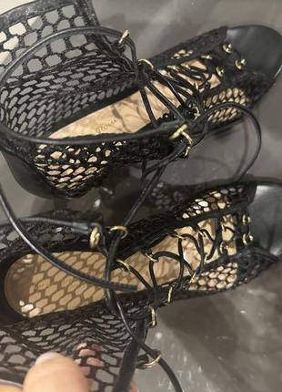 Gianvito rossi новые босоножки оригинал7 фото
