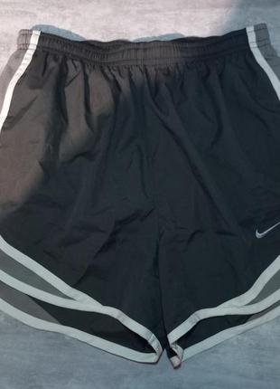 Шорти nike