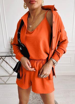Костюм трійка😍 велика палітра кольорів креповий жіночий комплект сорочка оверсайз + майка + шорти літній